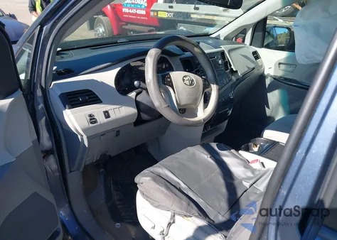 2014 Toyota Sienna Le V6 8 Passenger из США, поврежденный, VIN 5TDKK3DC3ES487496